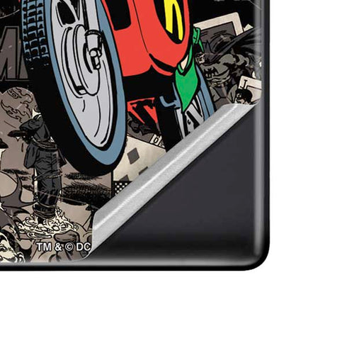 DC Comics Robin Vintage Action pose pattern Google Pixel 6 Pro Skin